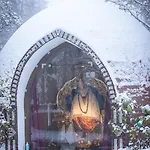 Shree Peetha Nilaya - Hindu Ashram Springen