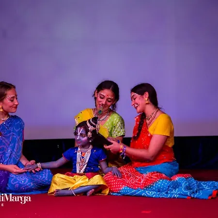 Hindu Monastery - Shree Peetha Nilaya Ashram Springen