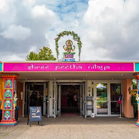 Hotel Shree Peetha Nilaya - Hindu Ashram 3*