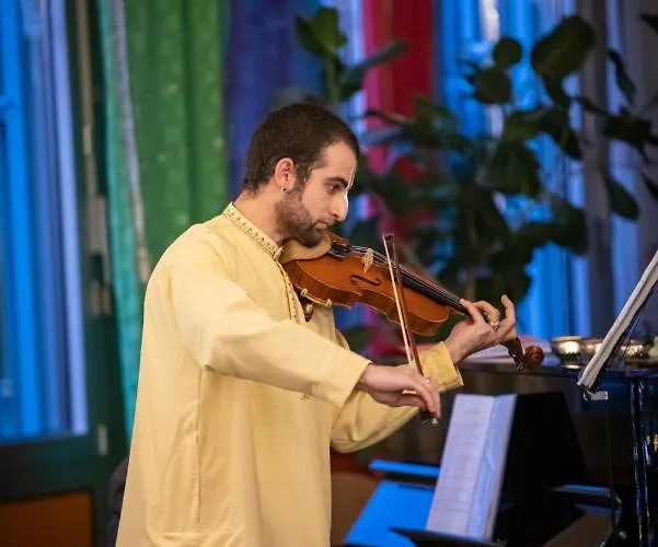 Hindu Monastery - Shree Peetha Nilaya Ashram Hotel 3*