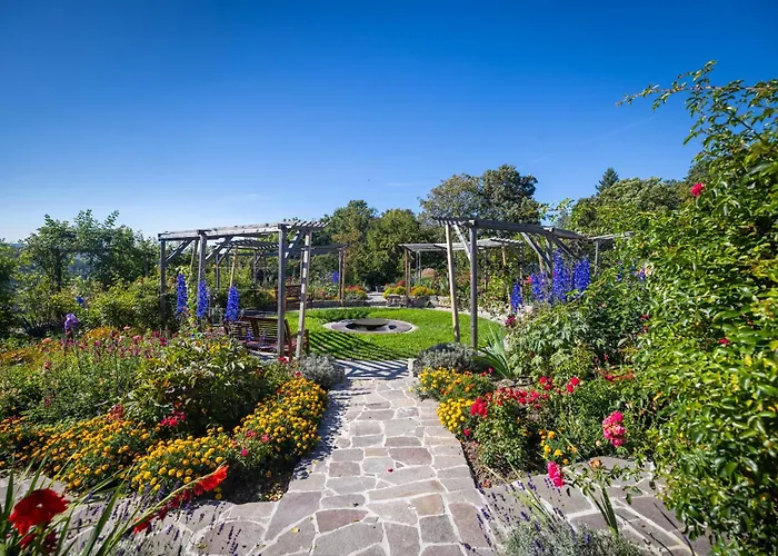 Hindu Monastery - Shree Peetha Nilaya Ashram Hotel 3*